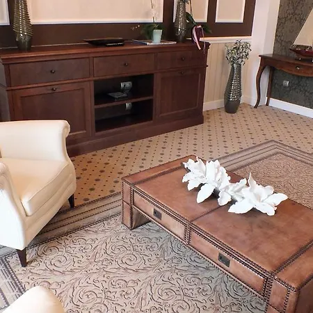 招待所 Thanhoffer